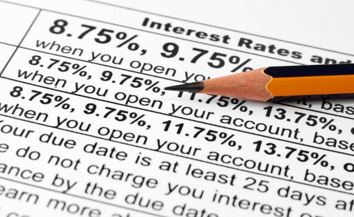 Apr Vs Interest Rates